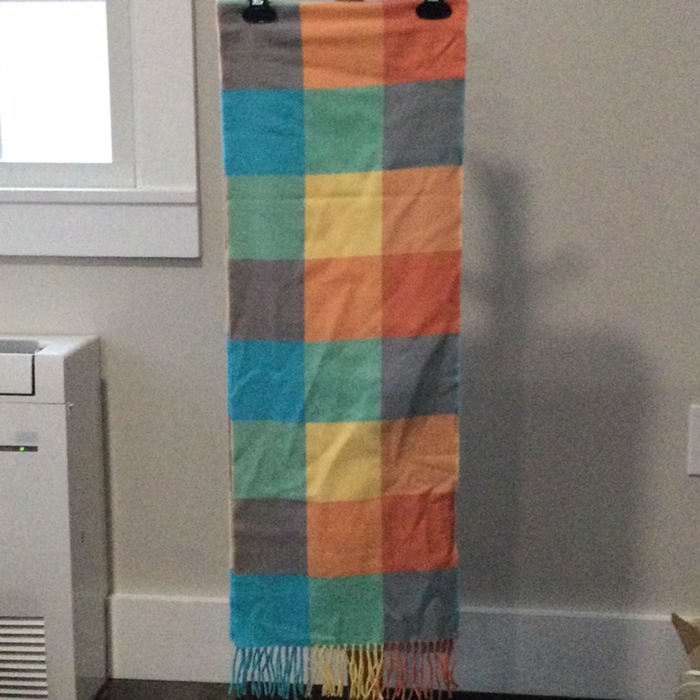 Cashmere Feel scarf
